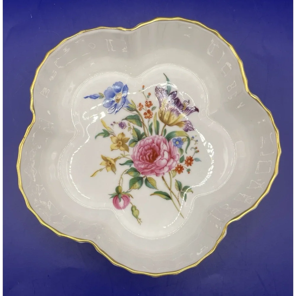 Vintage Royal Worcester Witley Garden Fine Bone China scalloped Dish